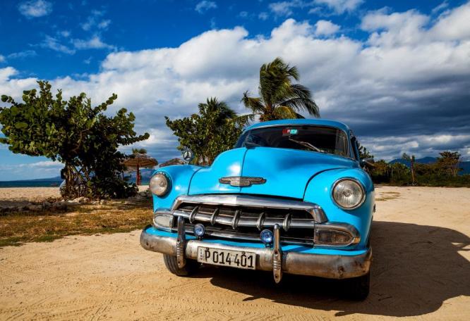 Reise in Kuba, Oldtimer & Kutsche – die Fortbewegungsmittel haben in Kuba lange Tradition