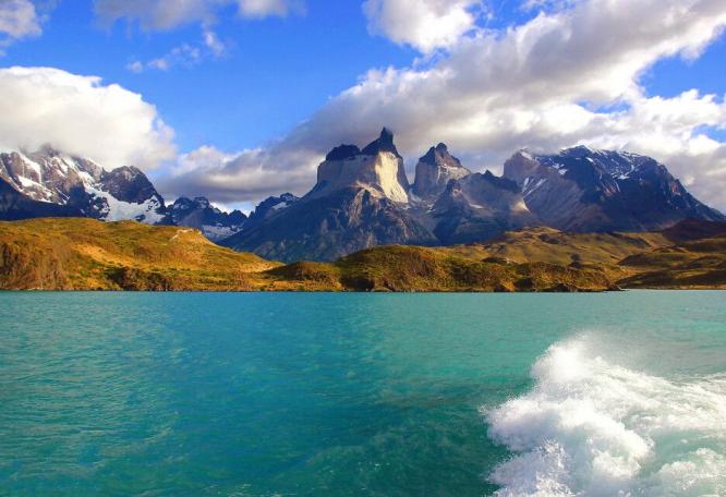 Reise in Argentinien, Katamaranfahrt über den Lago Pehoe im Nationalpark Torres del Paine