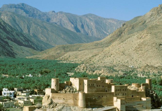 Reise in Oman, Festung Hisn Tamah, Oasenstadt Bahla