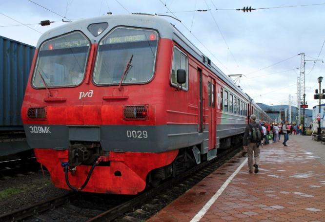 Reise in Russland, Touristenzug der Baikal-Bahn