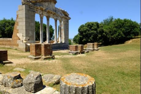Reise in Albanien, Besuch der antiken Toranlage in Apollonia