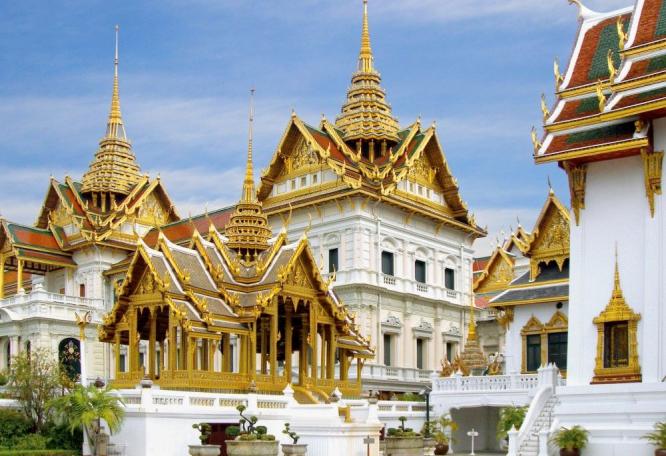 Reise in Thailand, Traditionelle Schirme in Chiang Mai