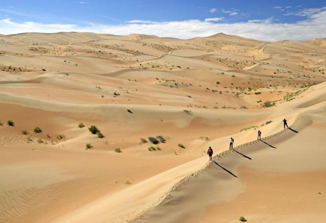 Reise in Mongolei, Unterwegs in den Sanddünen Bor Khyar