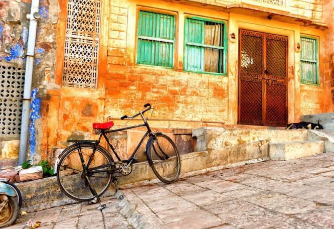 Reise in Indien, Radtour mit Dorfbesuch in Bundi und im Umland