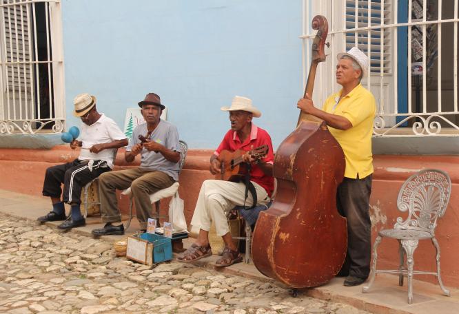 Reise in Kuba, Strassenmusiker in Havanna