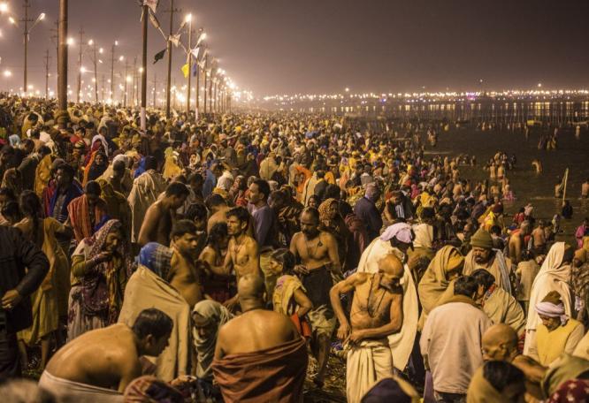 Reise in Indien, Menschenmassen bei Kumbh Mela