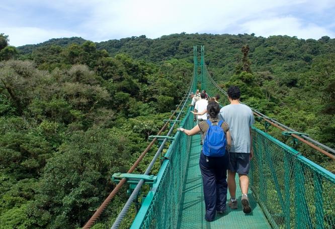 Reise in Costa Rica, Hängebrücke