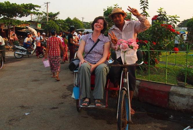Reise in Myanmar, Während der Gruppenreise nutzen wir auch lokaltypische Fortbewegungsmittel
