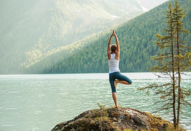 Reise in Österreich, Naturhotel LechLife: Hatha-Yoga: Ausgleich und Kraft für den Alltag