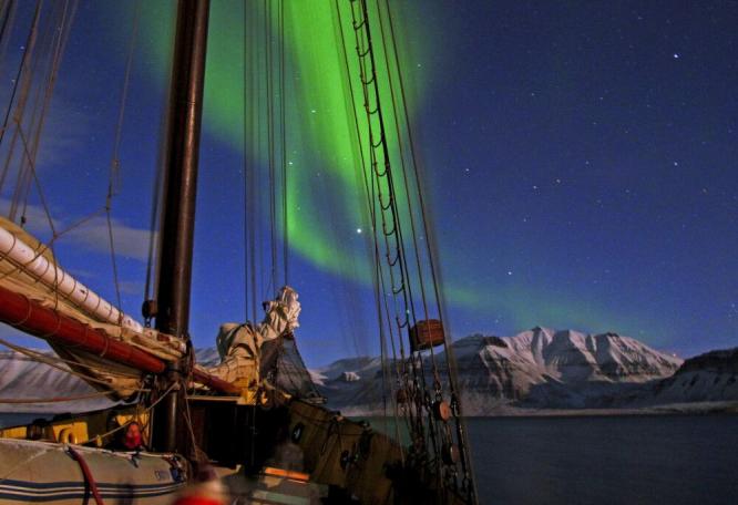 Reise in Norwegen, Nordlicht über der Noorderlicht