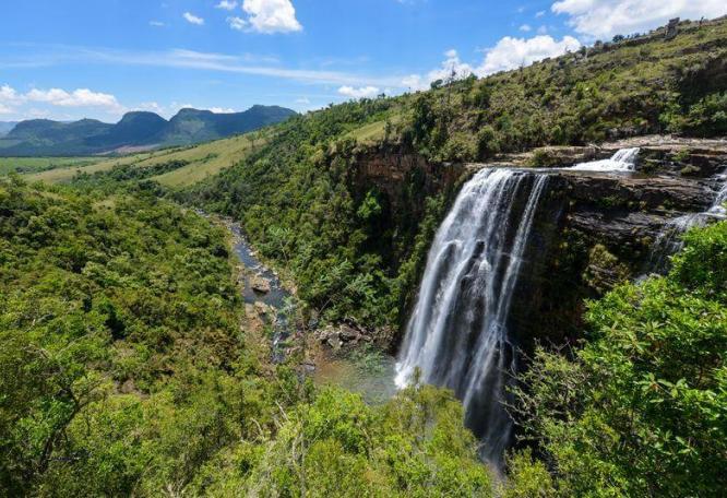Reise in Südafrika, Wasserfall im östlichen Südafrika