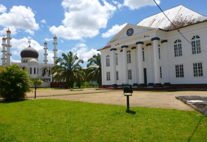 Reise in Suriname, Eine City Tour durch Paramaribo steht heute auf dem Reiseprogramm