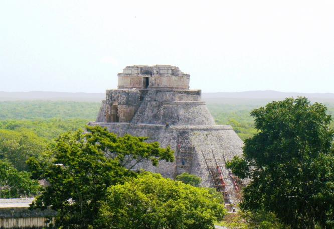 Reise in Mexiko, LatinConnect_Mexiko_Uxmal_Pyramide_Tempel_Ruinen.JPG.jpg