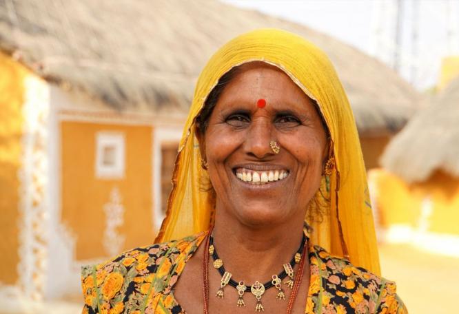 Reise in Indien, auf dem Weg zur Wüste Thar Besuch bei einer Familie