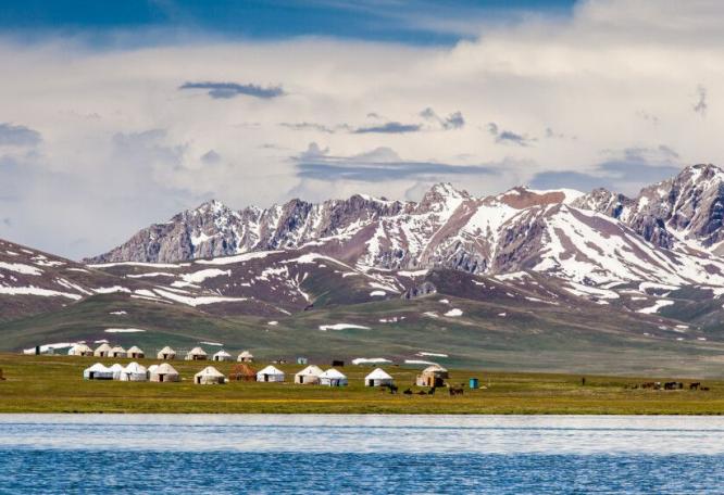 Reise in Kirgistan, Am Song Kul in den Tian Shan Bergen