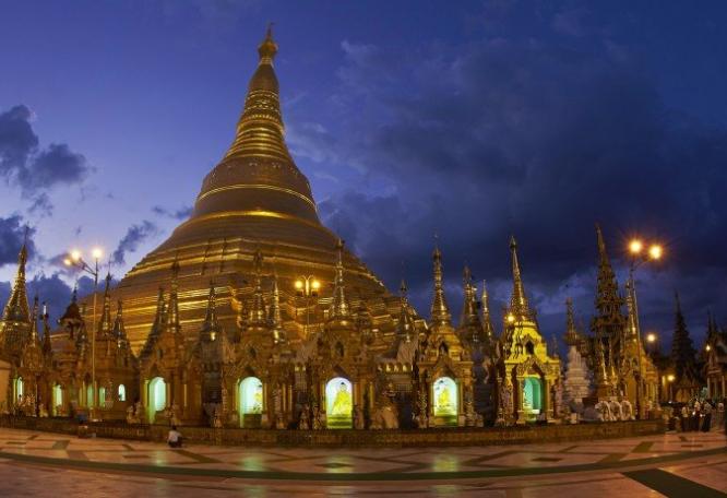 Reise in Myanmar, Schwedagon in Yangon