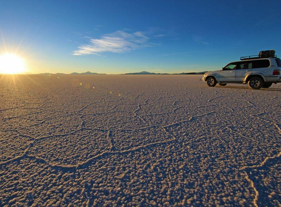 Reise in Bolivien, Sonnenuntergang im Salar de Uyuni