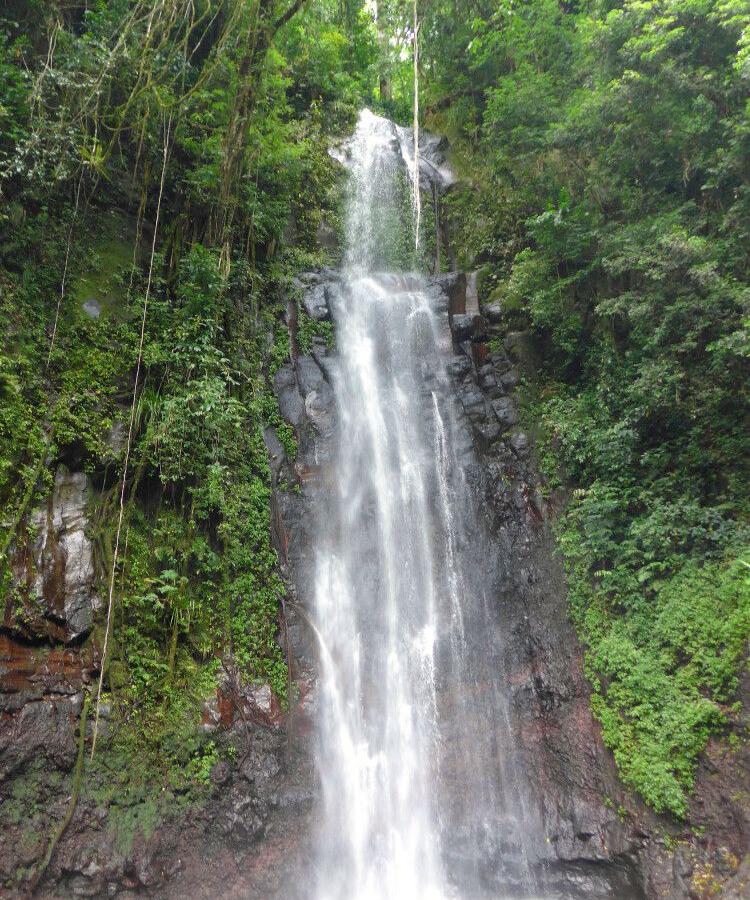 Reise in São Tomé & Principe, Wasserfall