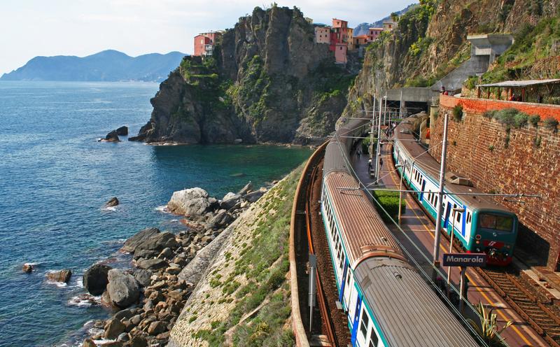 Reise in Italien, Italien - Cinque Terre - Mit der Bahn erkunden