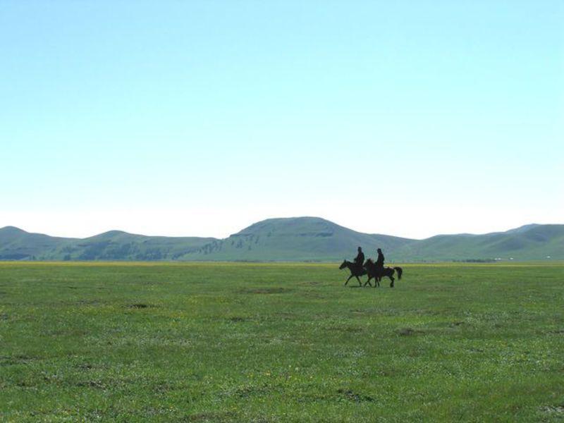 Reise in Mongolei, Mongolei - Durch weite Steppe und die Wüste Gobi
