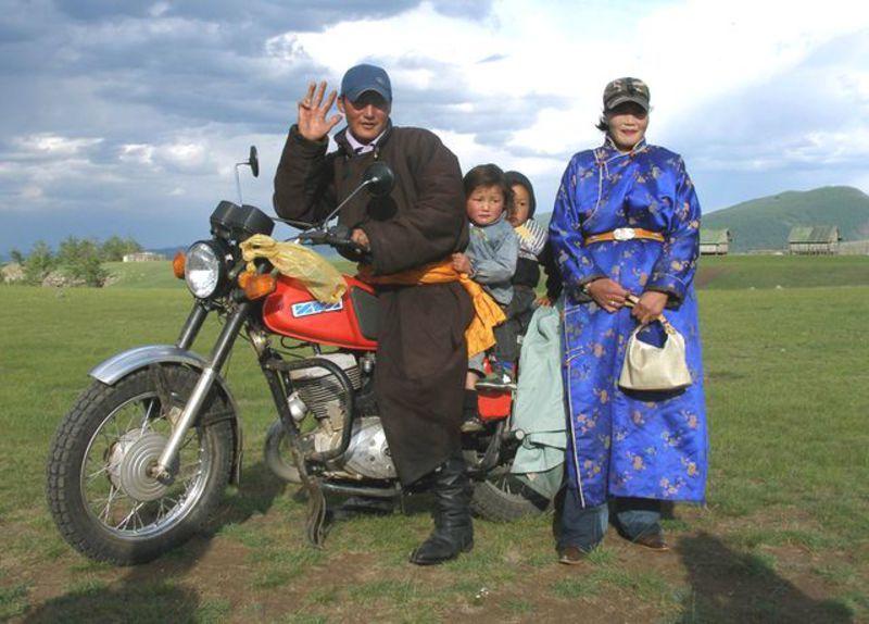 Reise in Mongolei, Mongolei - Durch weite Steppe und die Wüste Gobi