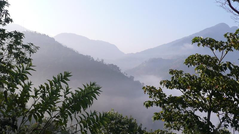 Reise in Laos, Nordvietnam & Nordlaos - Natur und Bergwelt des Nordens