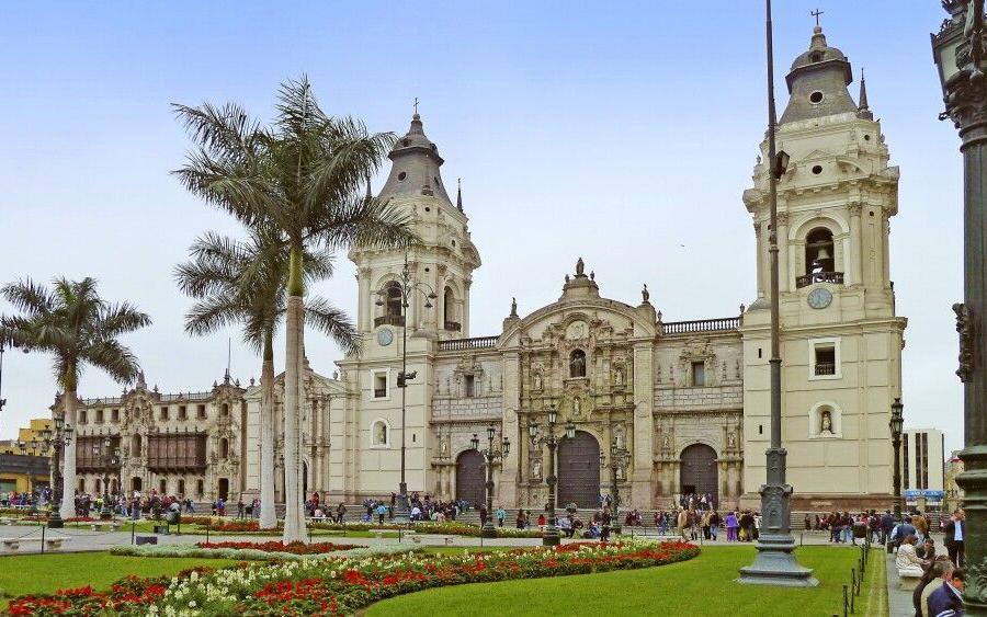 Reise in Peru, Kathedrale in Lima am Plaza Mayor