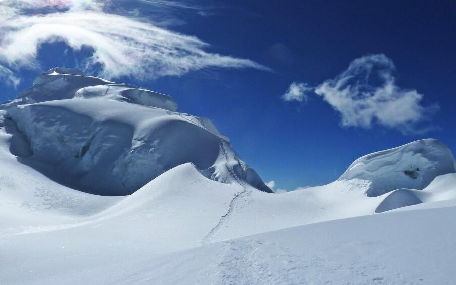 Reise in Peru, Die Besteigung des Nevado Pisco ist zwar technisch unschwierig, aber einige Steilstellen sind dennoch zu überwinden.